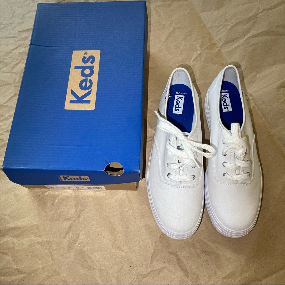 Keds - Picture 2 of 11